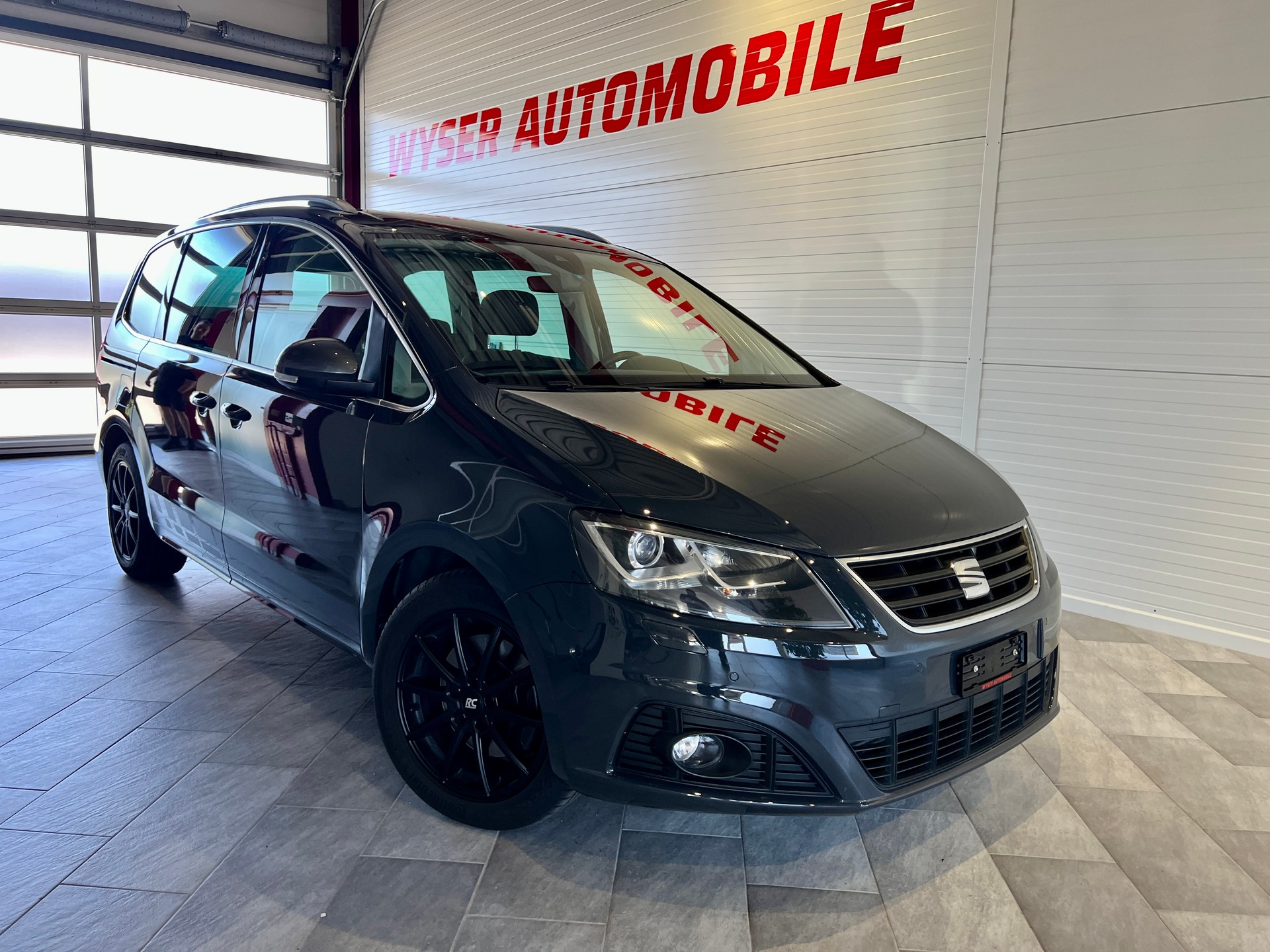 SEAT Alhambra 2.0 TSI FR Line DSG-image-0