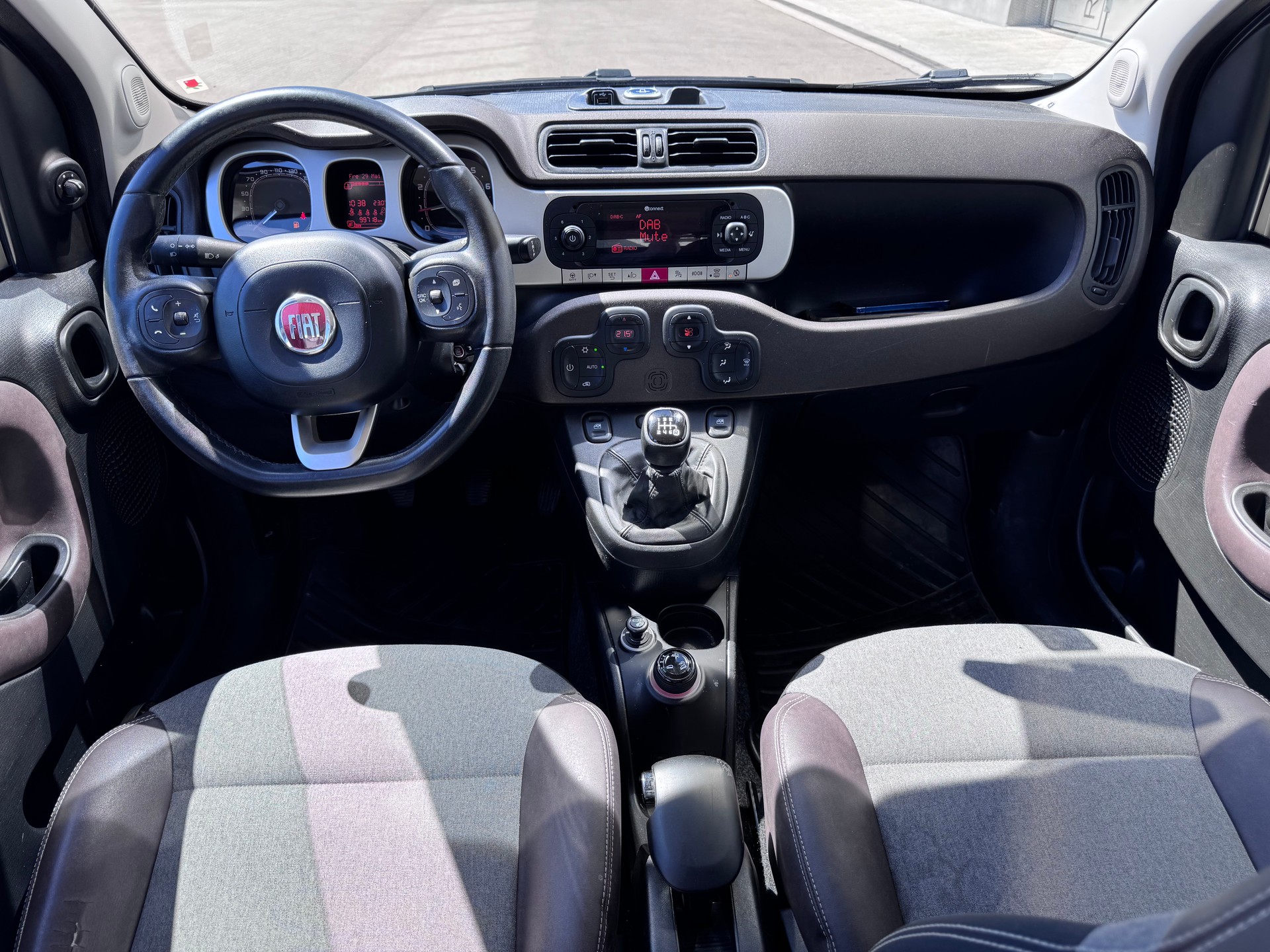 FIAT Panda 0.9 Twinair Turbo Cross 4x4-image-8