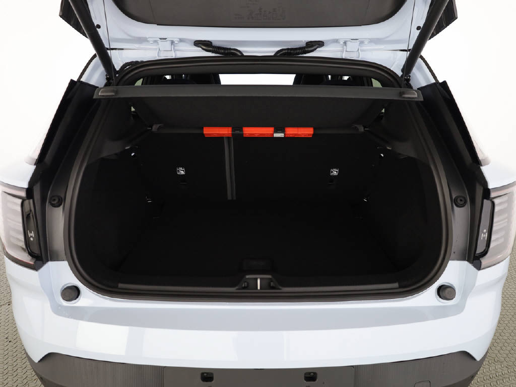 VOLVO EX 30 Cross Country P8 Ultra AWD-image-20