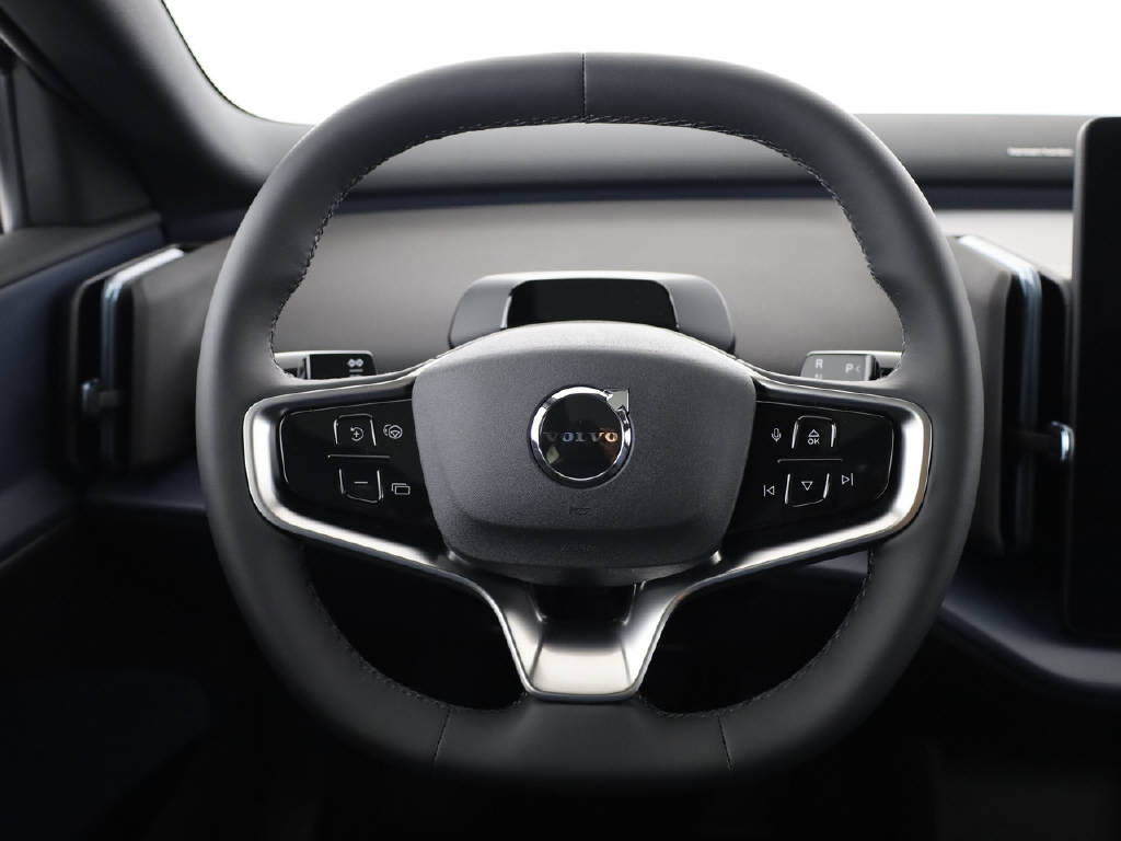 VOLVO EX 30 Cross Country P8 Ultra AWD-image-26