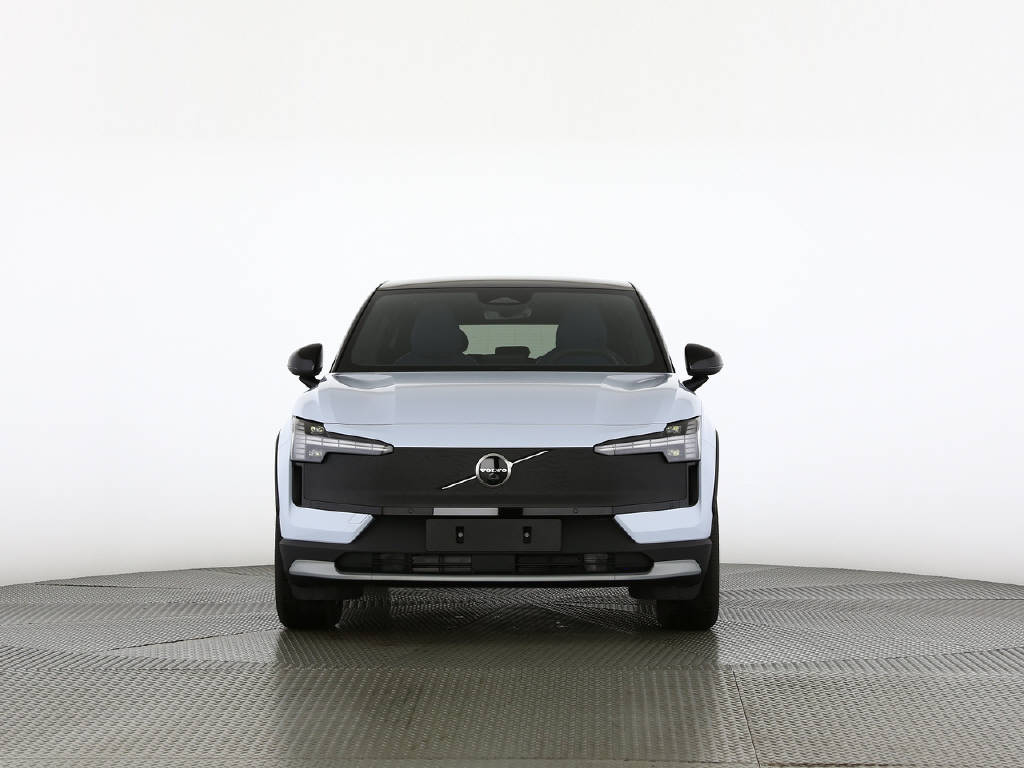 VOLVO EX 30 Cross Country P8 Ultra AWD-image-19