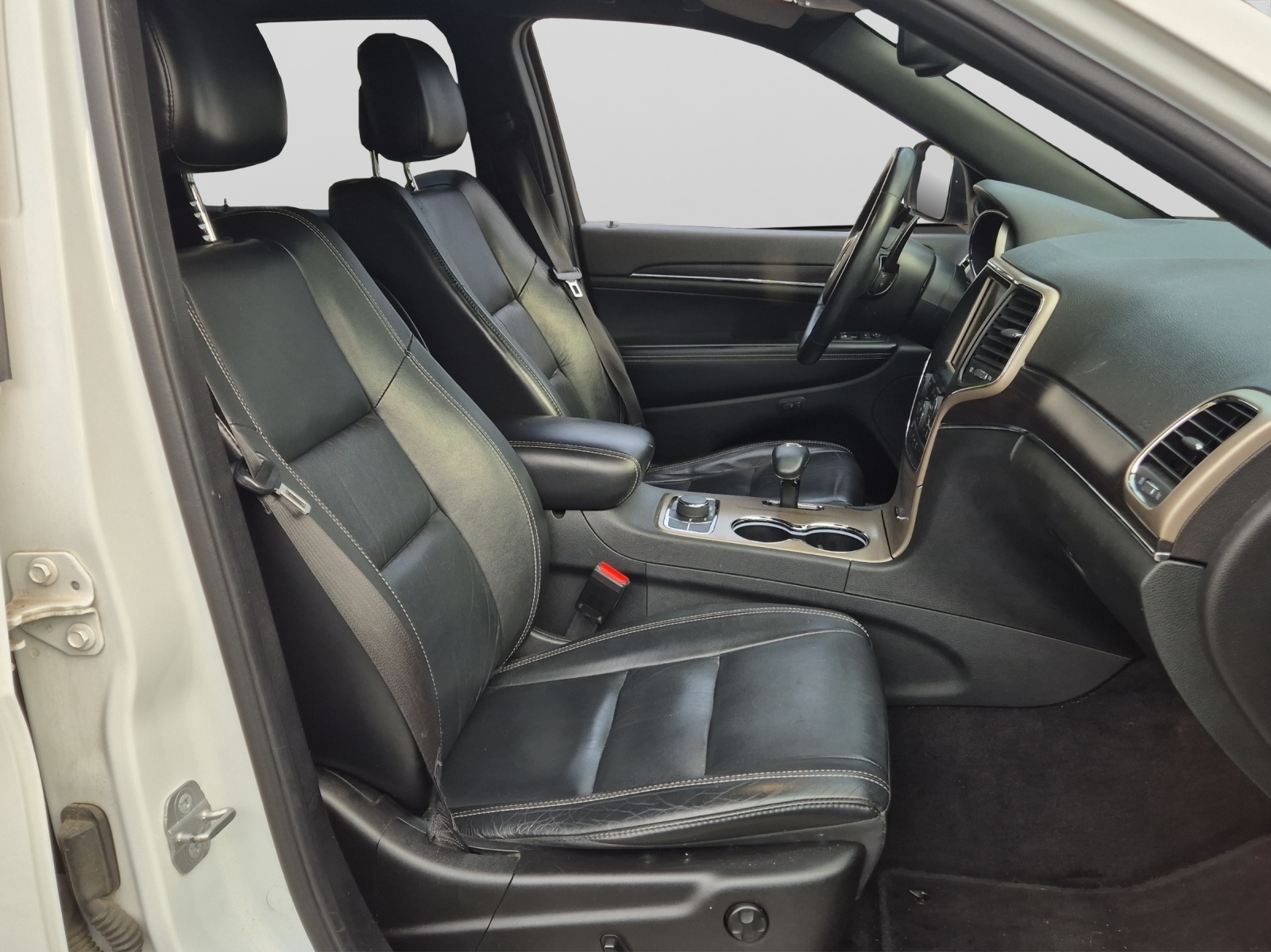 JEEP Grand Cherokee 3.0 CRD Limited Automatic-image-13