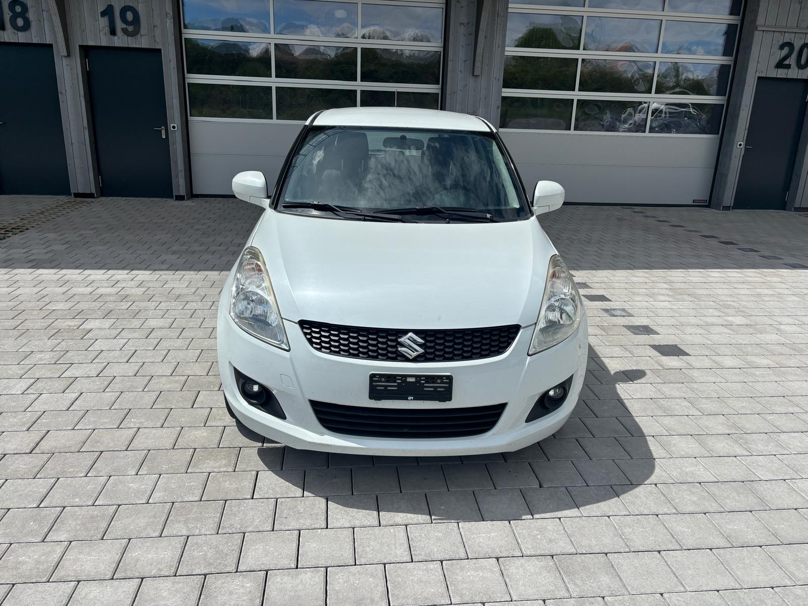 SUZUKI Swift 1.2i 16V GL Top 4x4-image-1