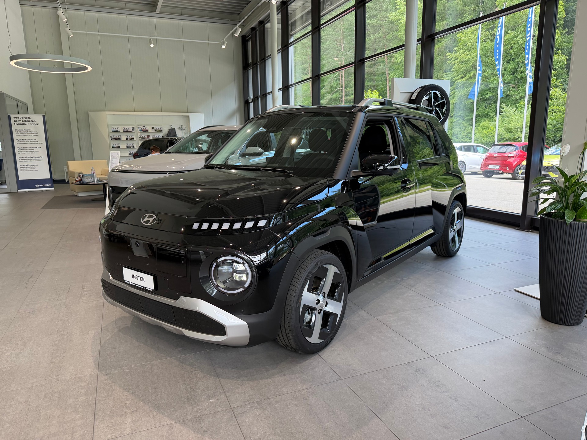 HYUNDAI Inster 49kWh Vertex-image-0