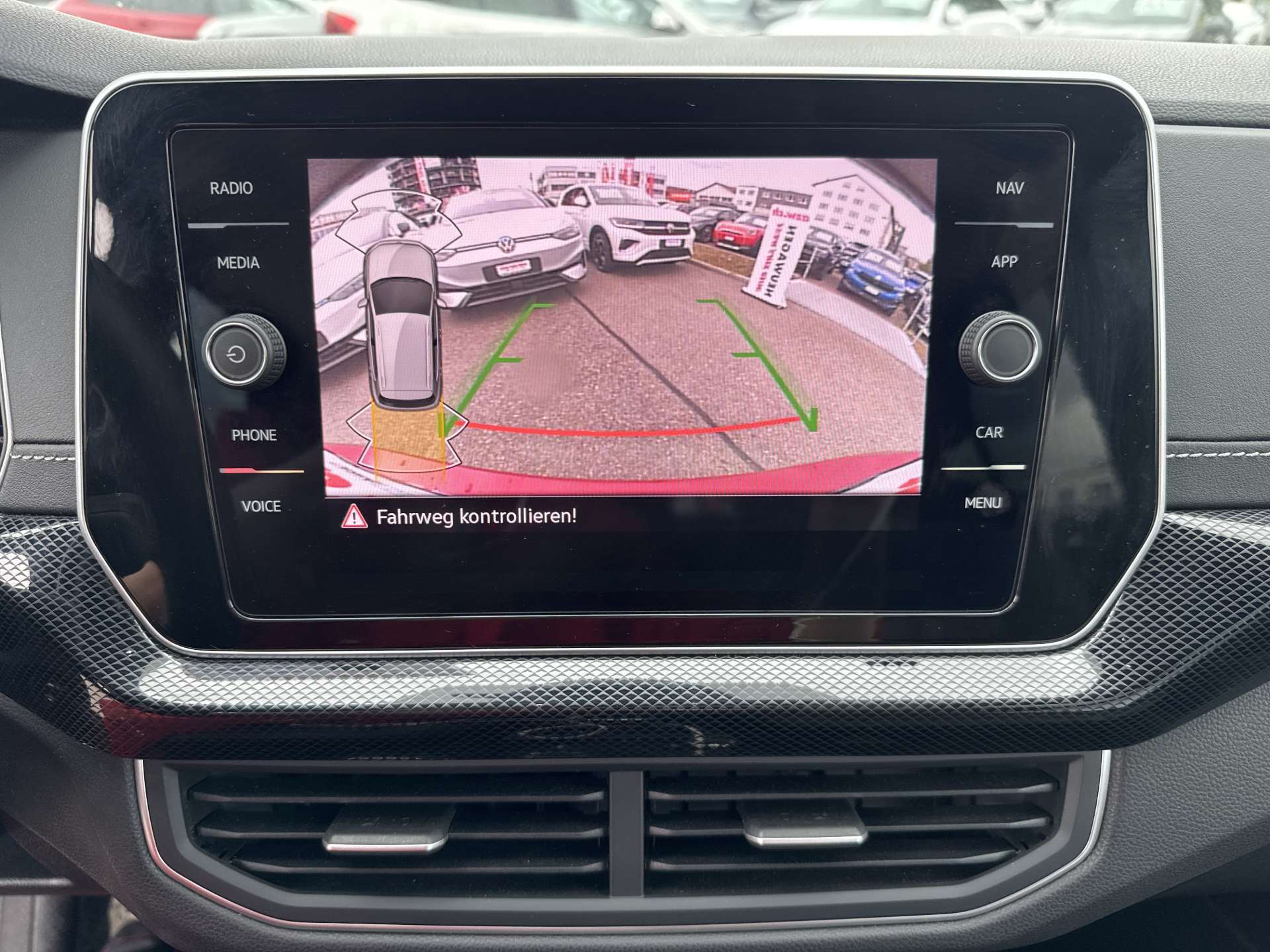 VW T-Cross 1.0 TSi EVO R-Line DSG-Automat-image-9