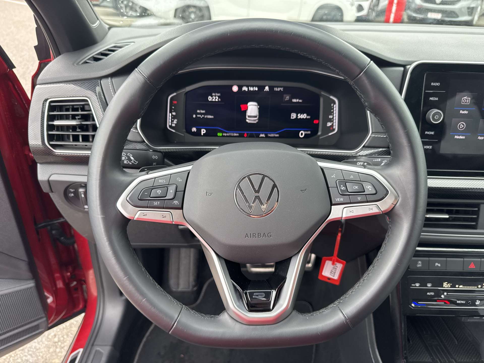 VW T-Cross 1.0 TSi EVO R-Line DSG-Automat-image-15