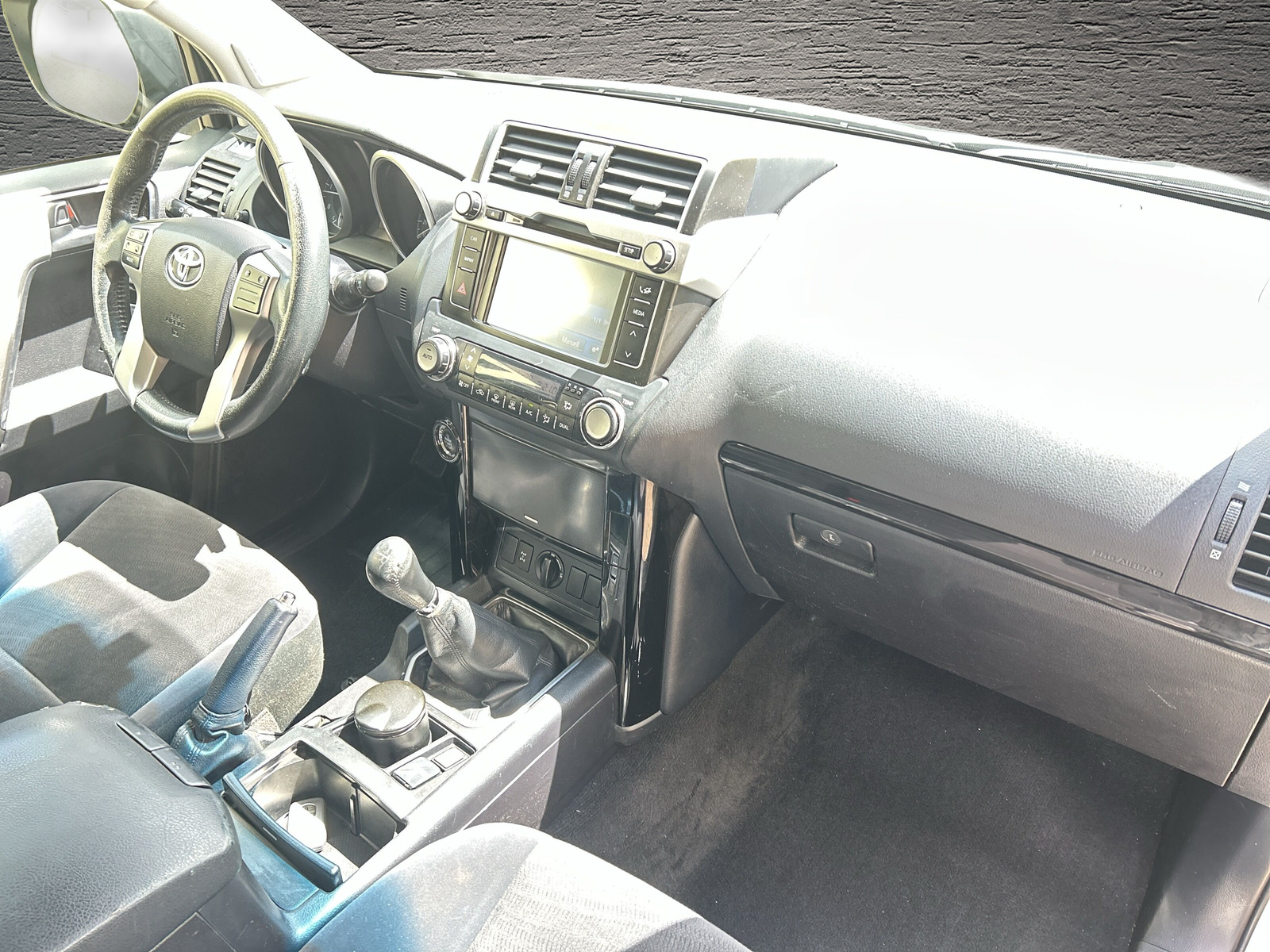 TOYOTA Land Cruiser 3.0 TD Luna-image-7