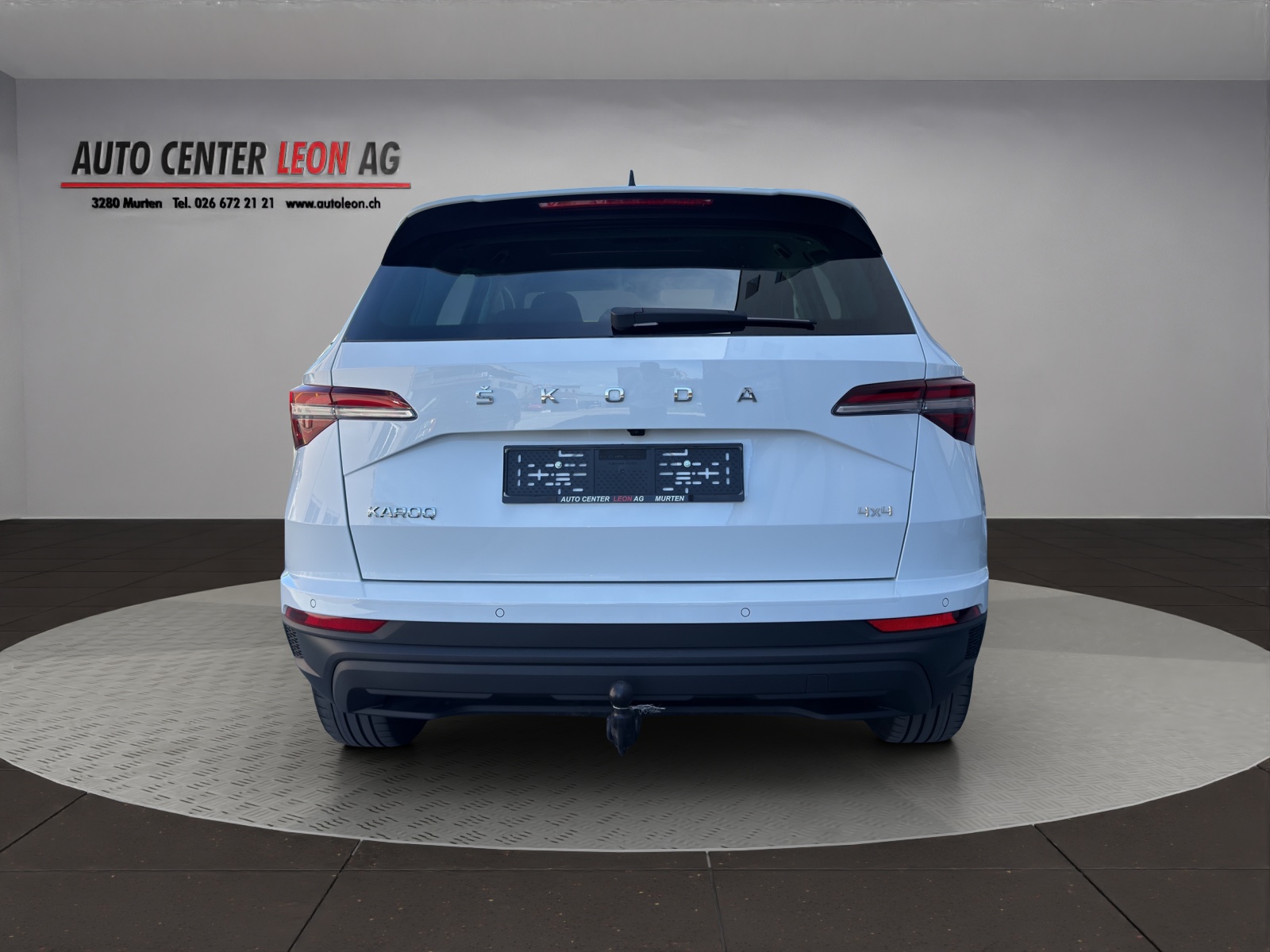 SKODA Karoq 2.0 TDI CR Style 4x4 DSG-image-4