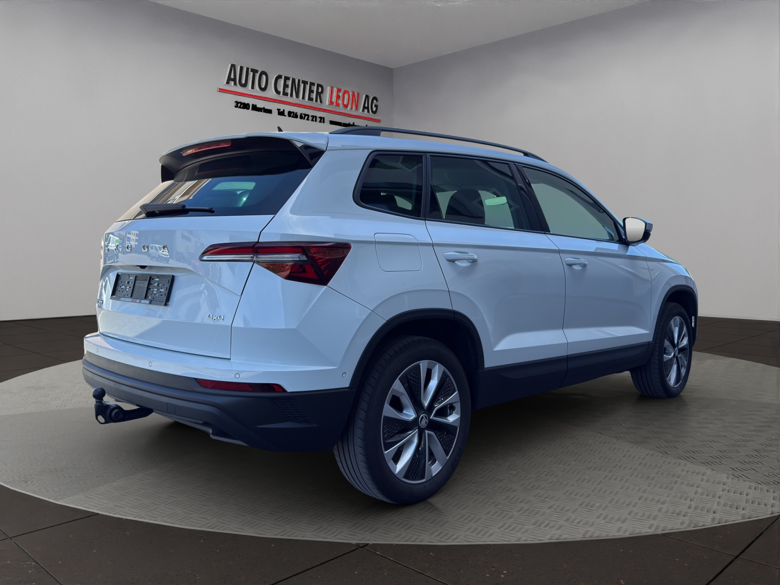 SKODA Karoq 2.0 TDI CR Style 4x4 DSG-image-5