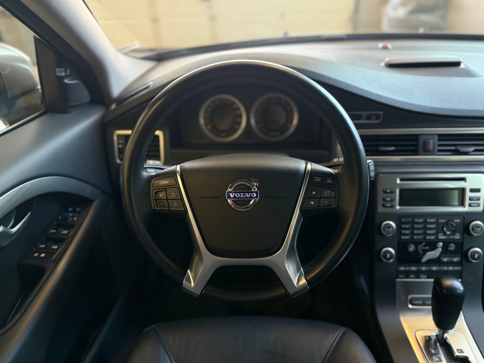 VOLVO XC70 T6 AWD Summum Geartronic-image-13