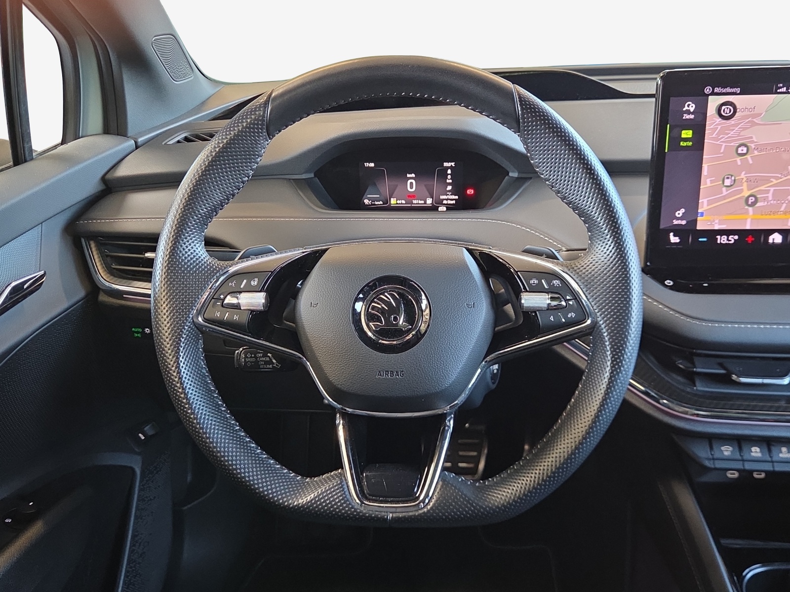 SKODA Enyaq iV 80x SportLine-image-9