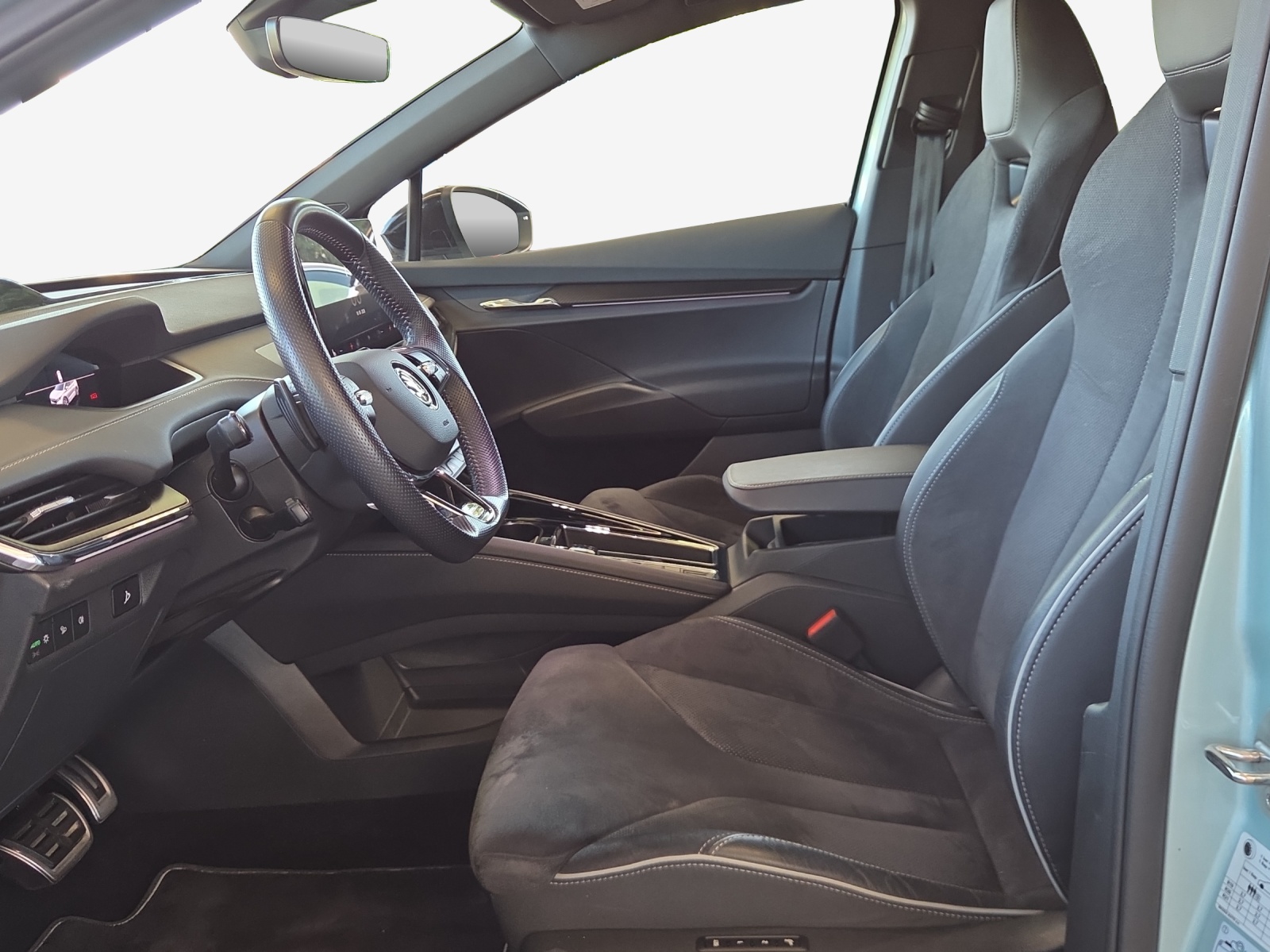 SKODA Enyaq iV 80x SportLine-image-7