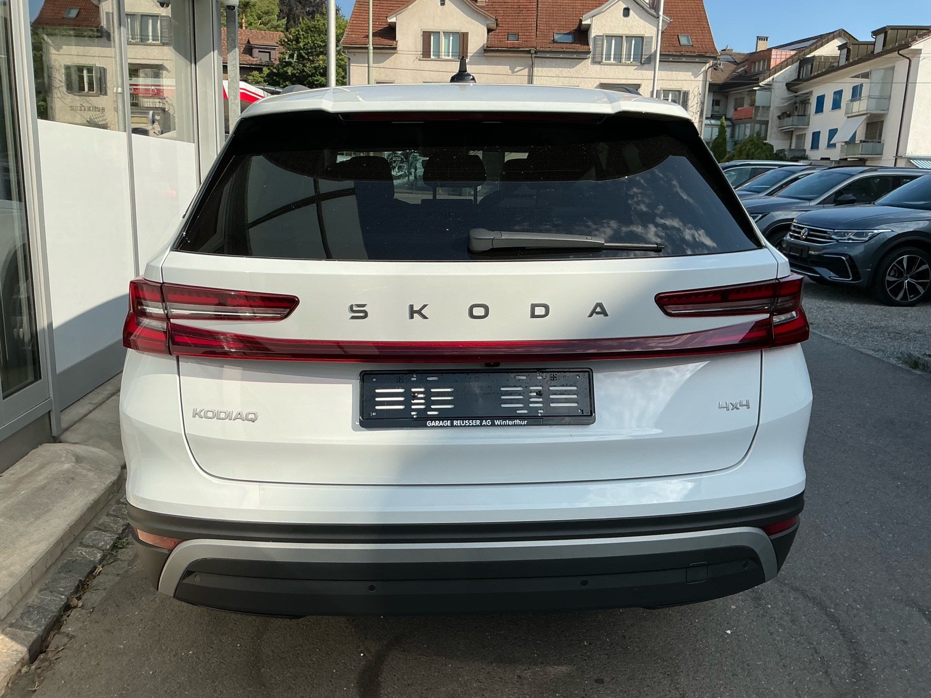 SKODA Kodiaq 2.0 TDI 193 PS 4x4 SELECTION *** 7 - SITZER & ANHÄNGEKUPPLUNG ***-image-4