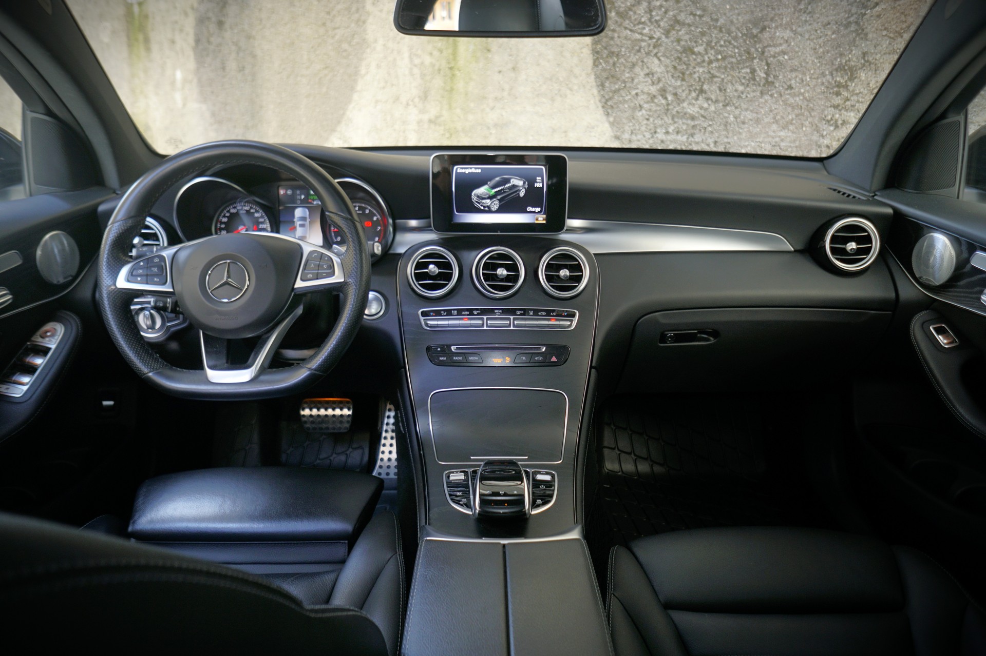 MERCEDES-BENZ GLC Coupé 350 e AMG Line 4Matic 7G-Tronic-image-10