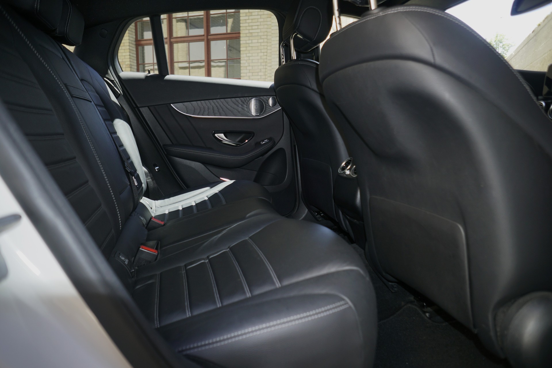 MERCEDES-BENZ GLC Coupé 350 e AMG Line 4Matic 7G-Tronic-image-19