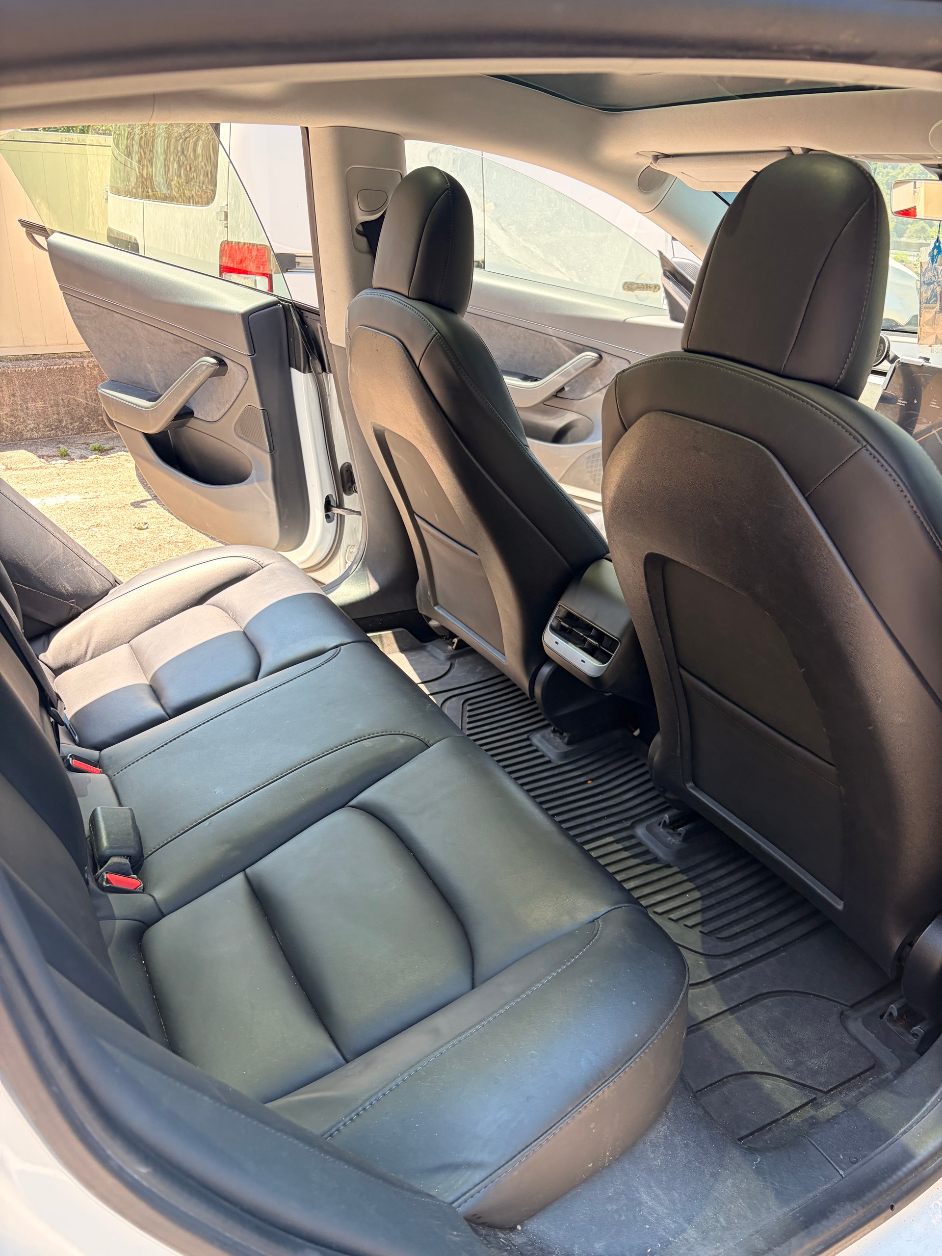 TESLA Performance D-image-5