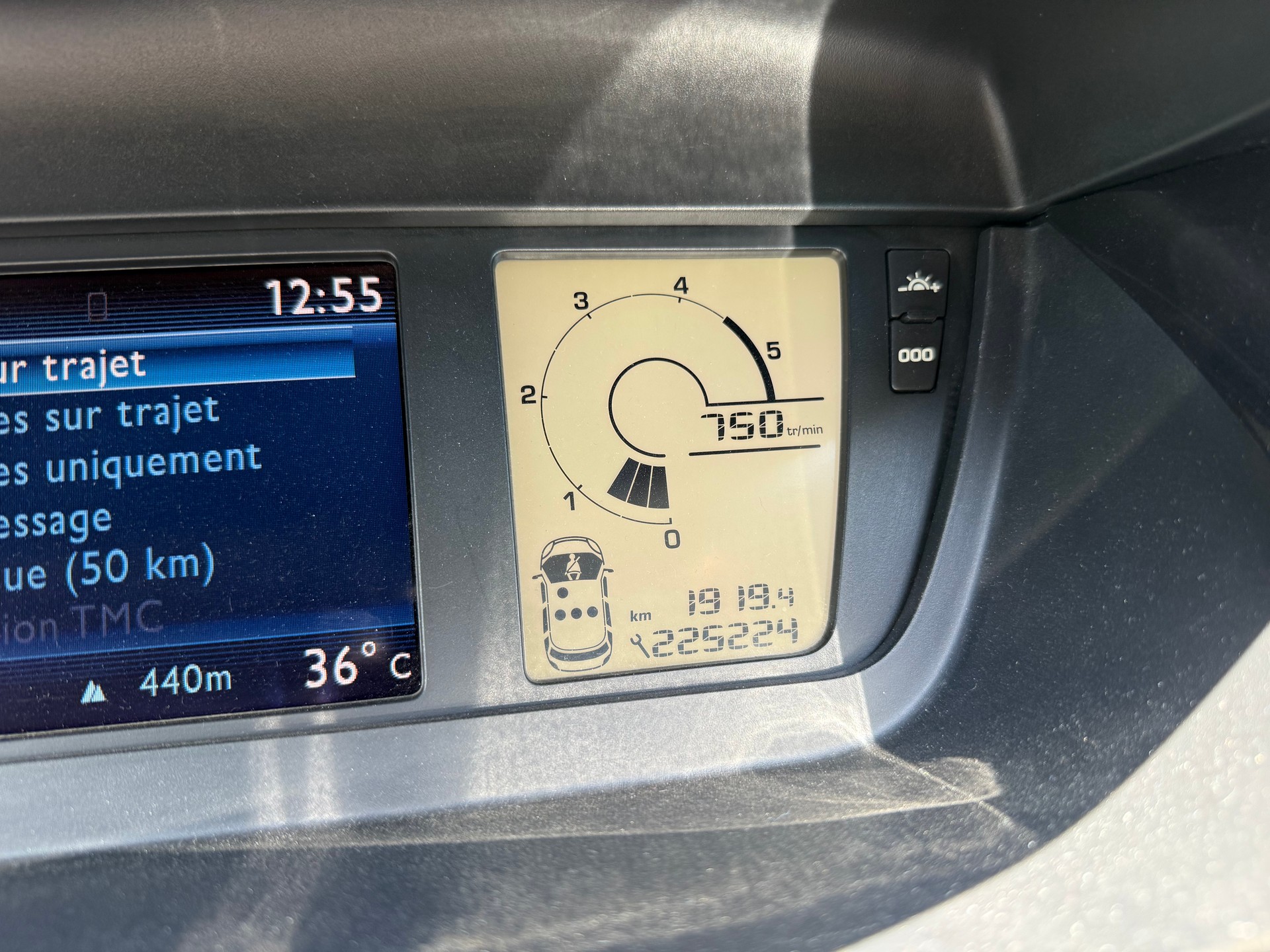 CITROEN C4 Picasso 2.0 HDI Exclusive-image-8