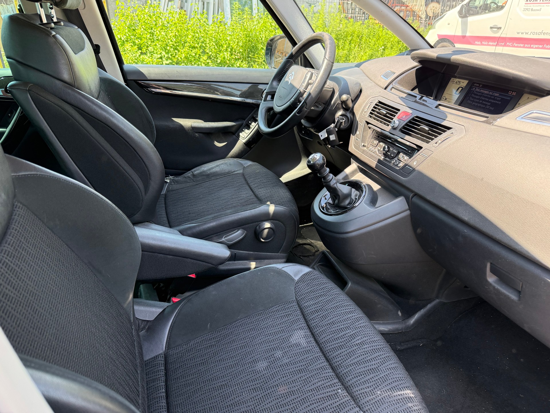 CITROEN C4 Picasso 2.0 HDI Exclusive-image-7