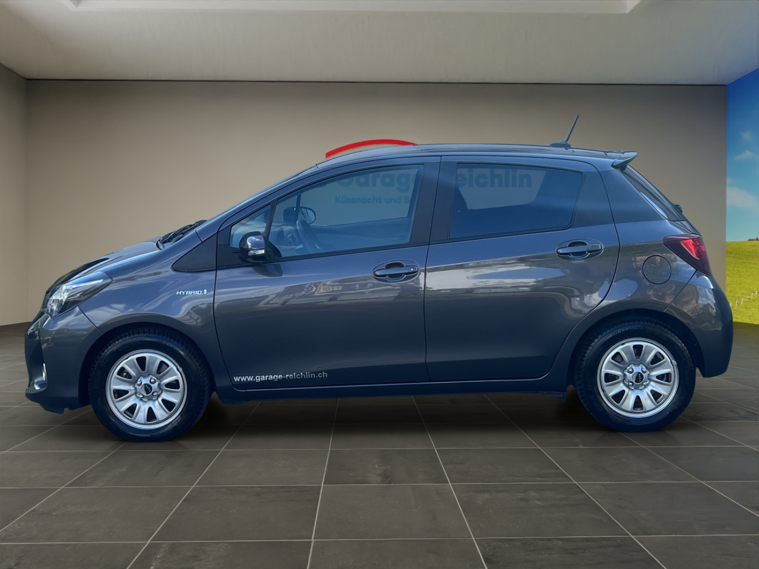 TOYOTA Yaris 1.5 VVT-i HSD Trend-image-1