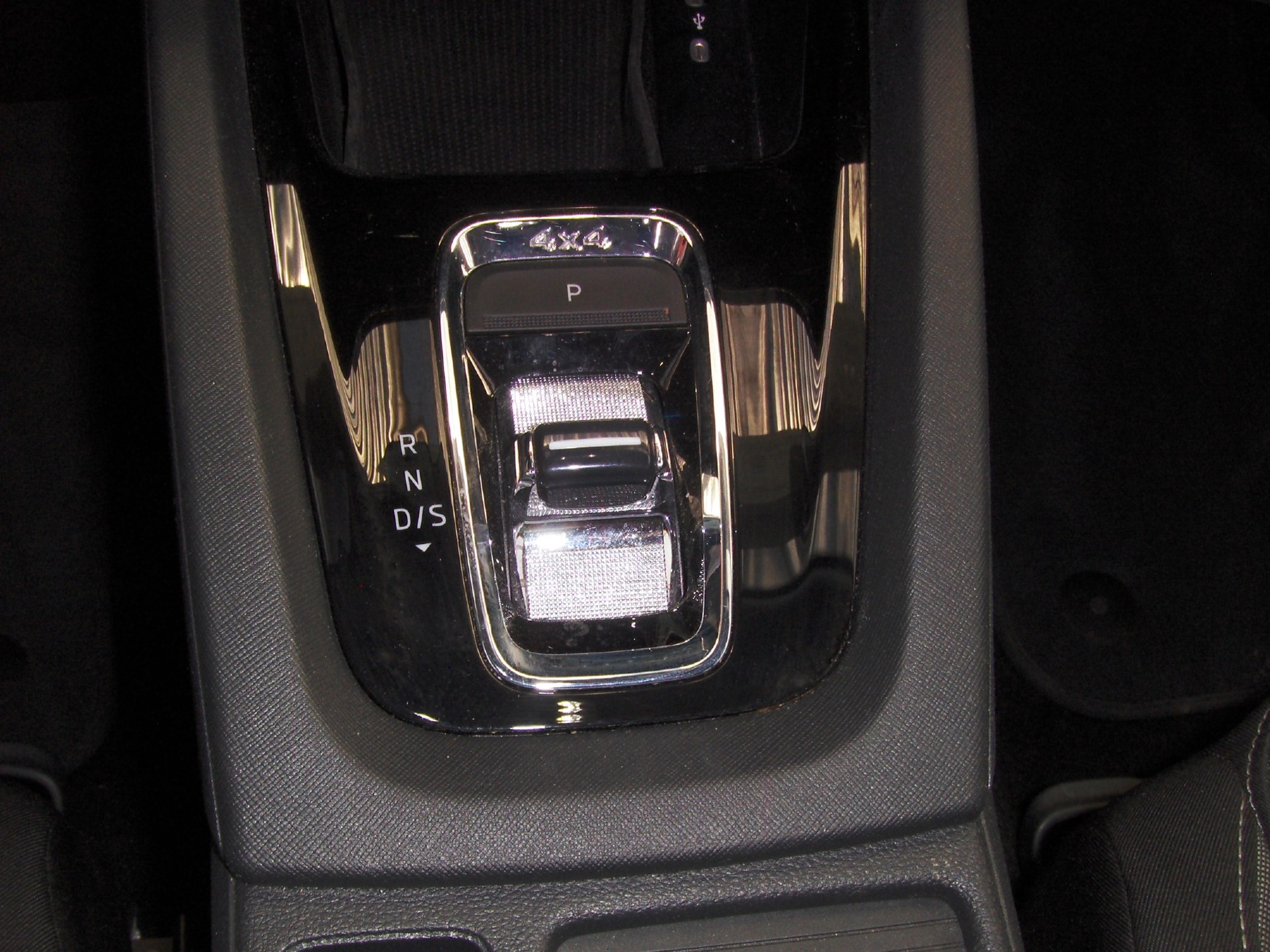 SKODA Octavia Combi 2.0 TDI DSG Ambition 4x4-image-10