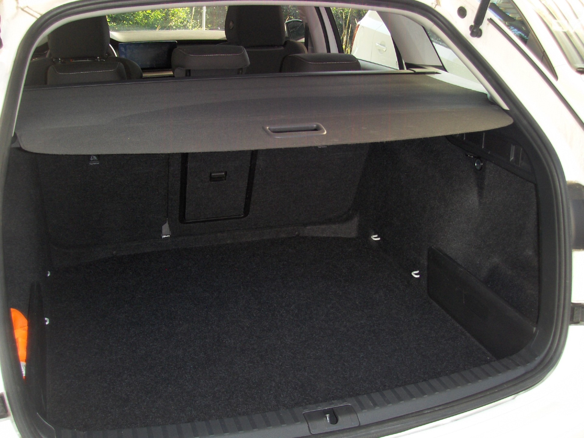 SKODA Octavia Combi 2.0 TDI DSG Ambition 4x4-image-6