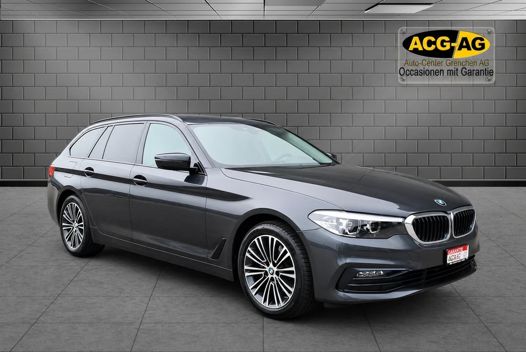 BMW 520d xDrive Touring Sport Line Steptronic ** Voll-Leder ** Gr-Navi ** RF-Kamera ** Sitzheizung ** Frisch Ab MFK & Service **-image-0