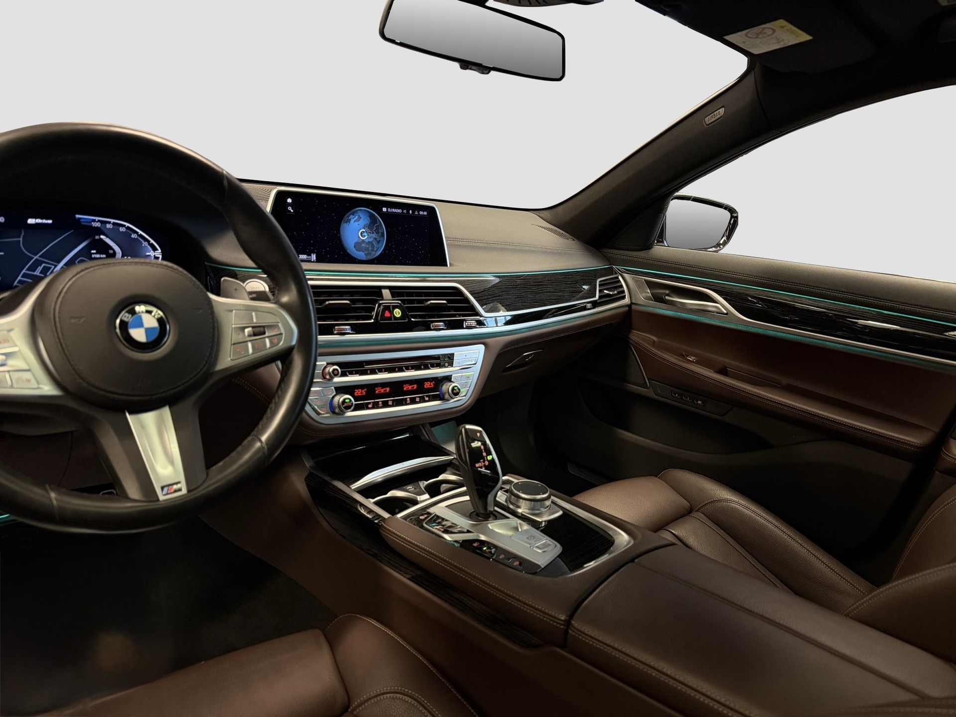 BMW 745Le xDrive Steptronic-image-7