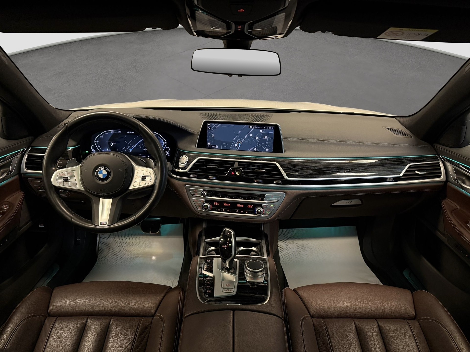 BMW 745Le xDrive Steptronic-image-8