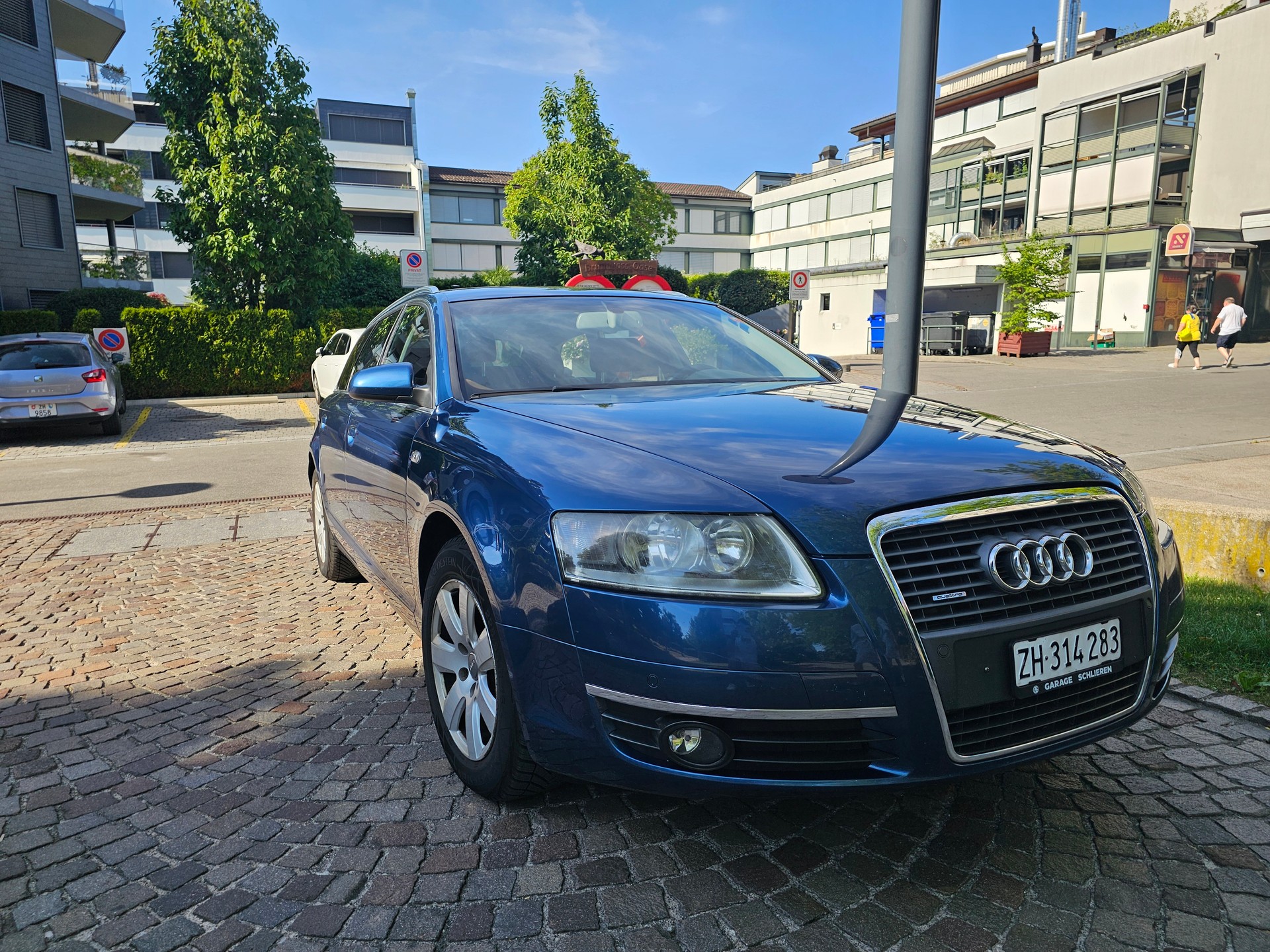 AUDI 2.8 V6 FSI quattro-image-1