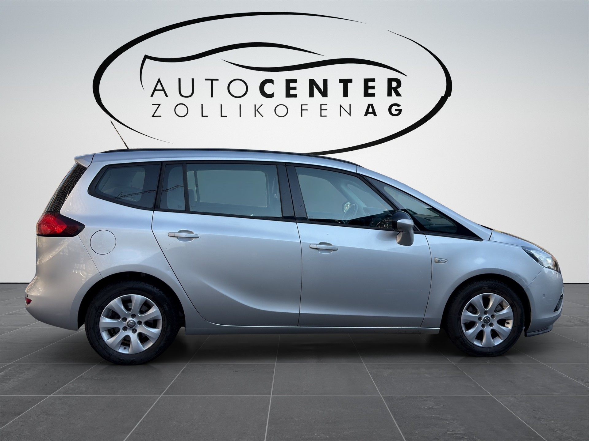 OPEL Zafira Tourer 1.4i 16V Turbo Cosmo Automatic-image-4