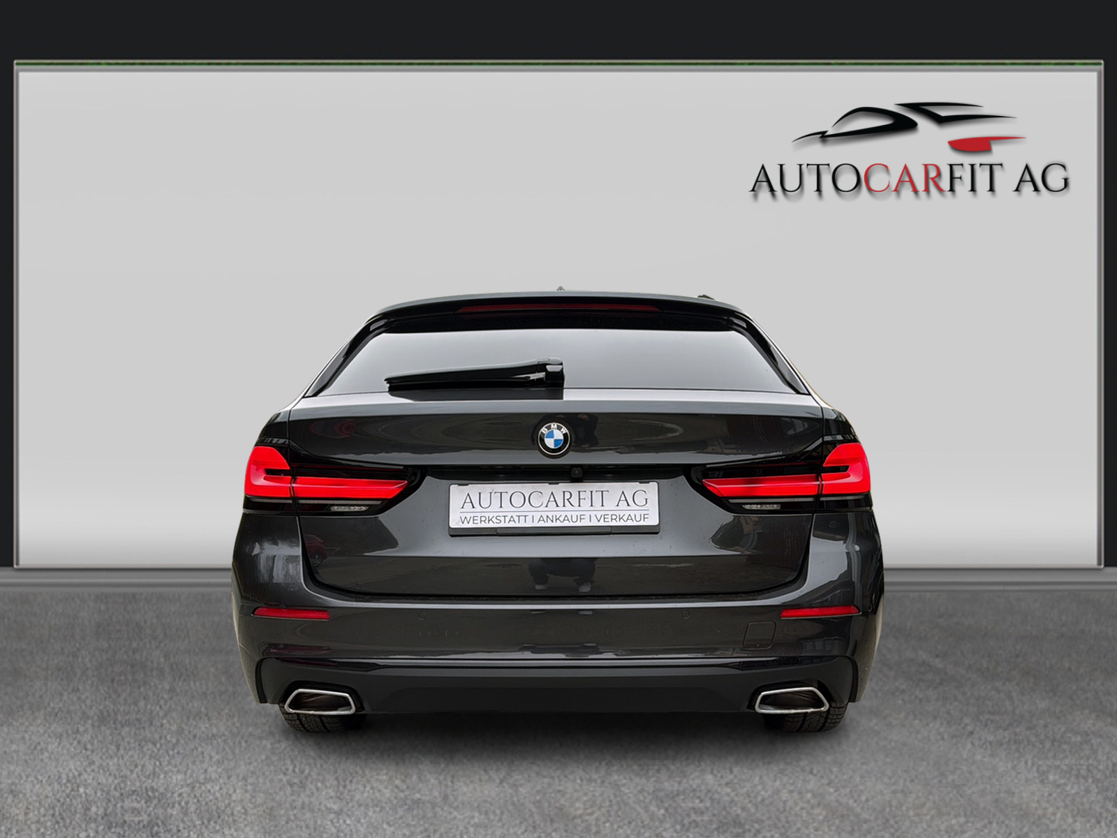 BMW 520d xDrive 48V Touring Steptronic-image-4