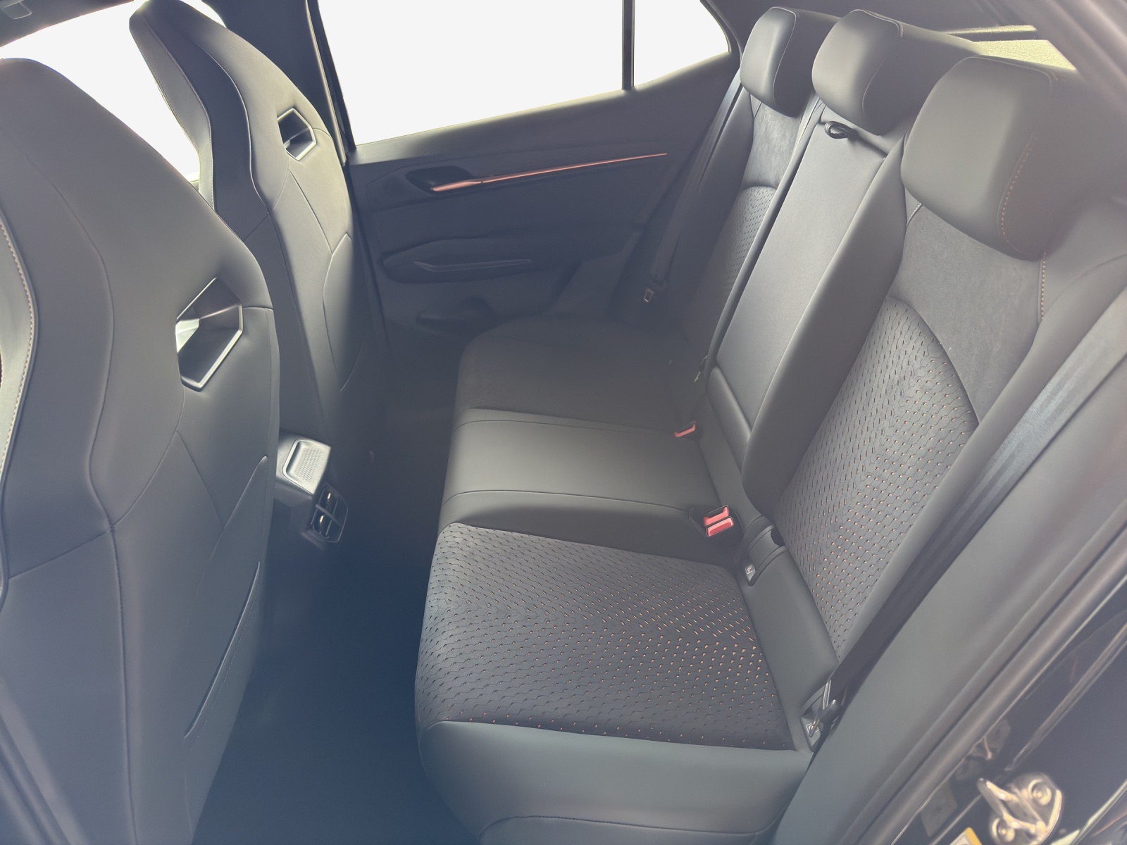 CUPRA Born 79 kWh Prime-image-11