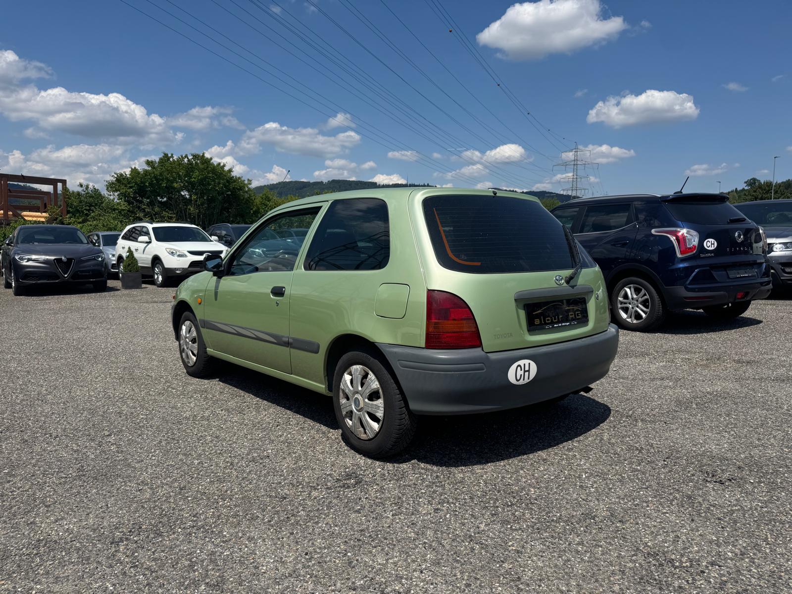 TOYOTA Starlet 1.3-image-2