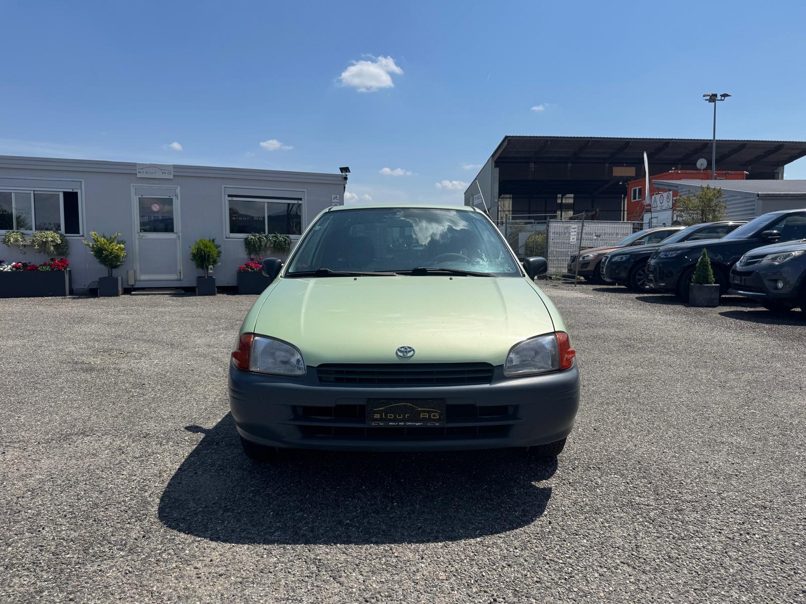 TOYOTA Starlet 1.3-image-0