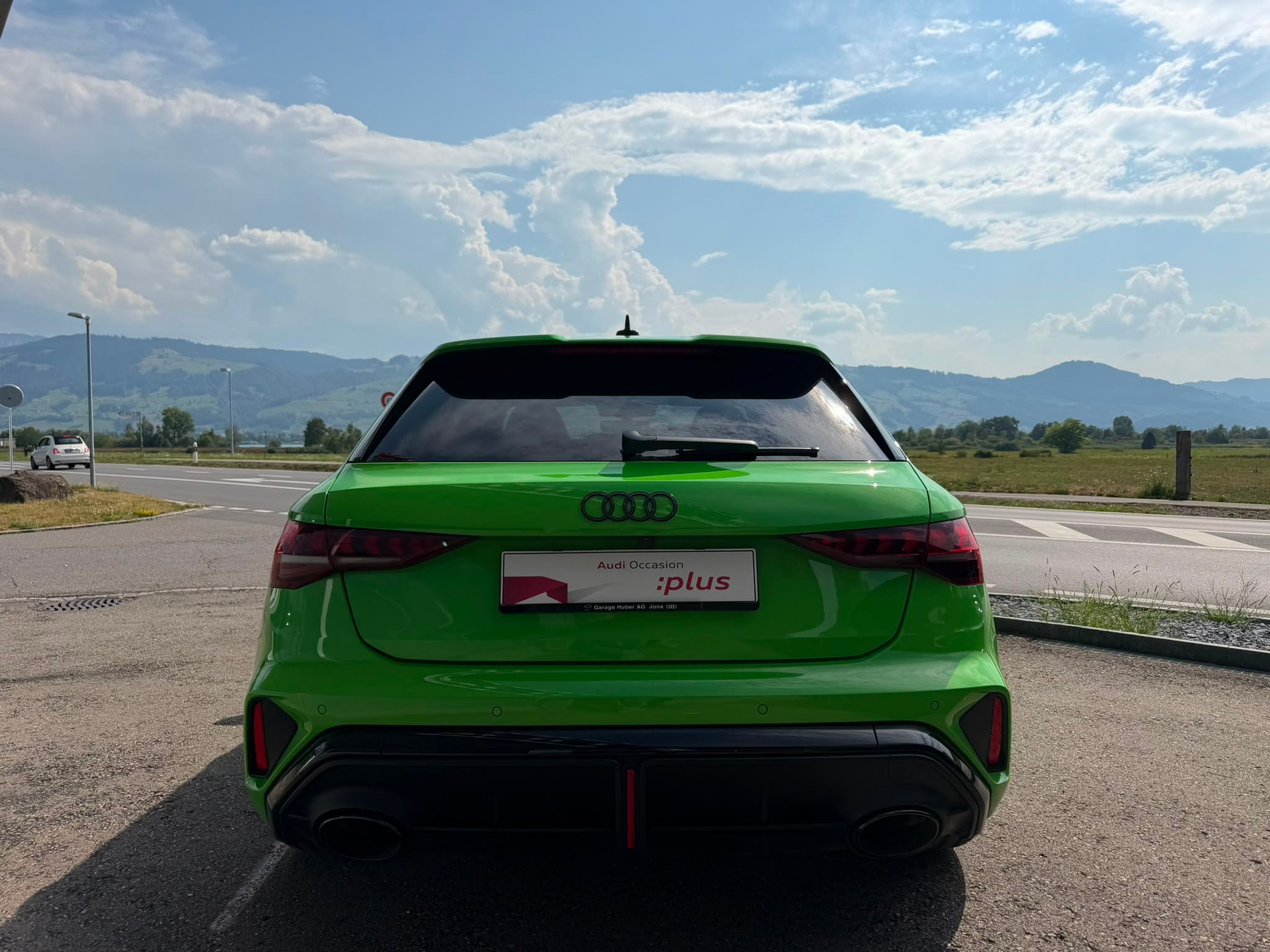 AUDI RS3 Sportback 2.5 TSI quattro S-tronic-showroom-element-3