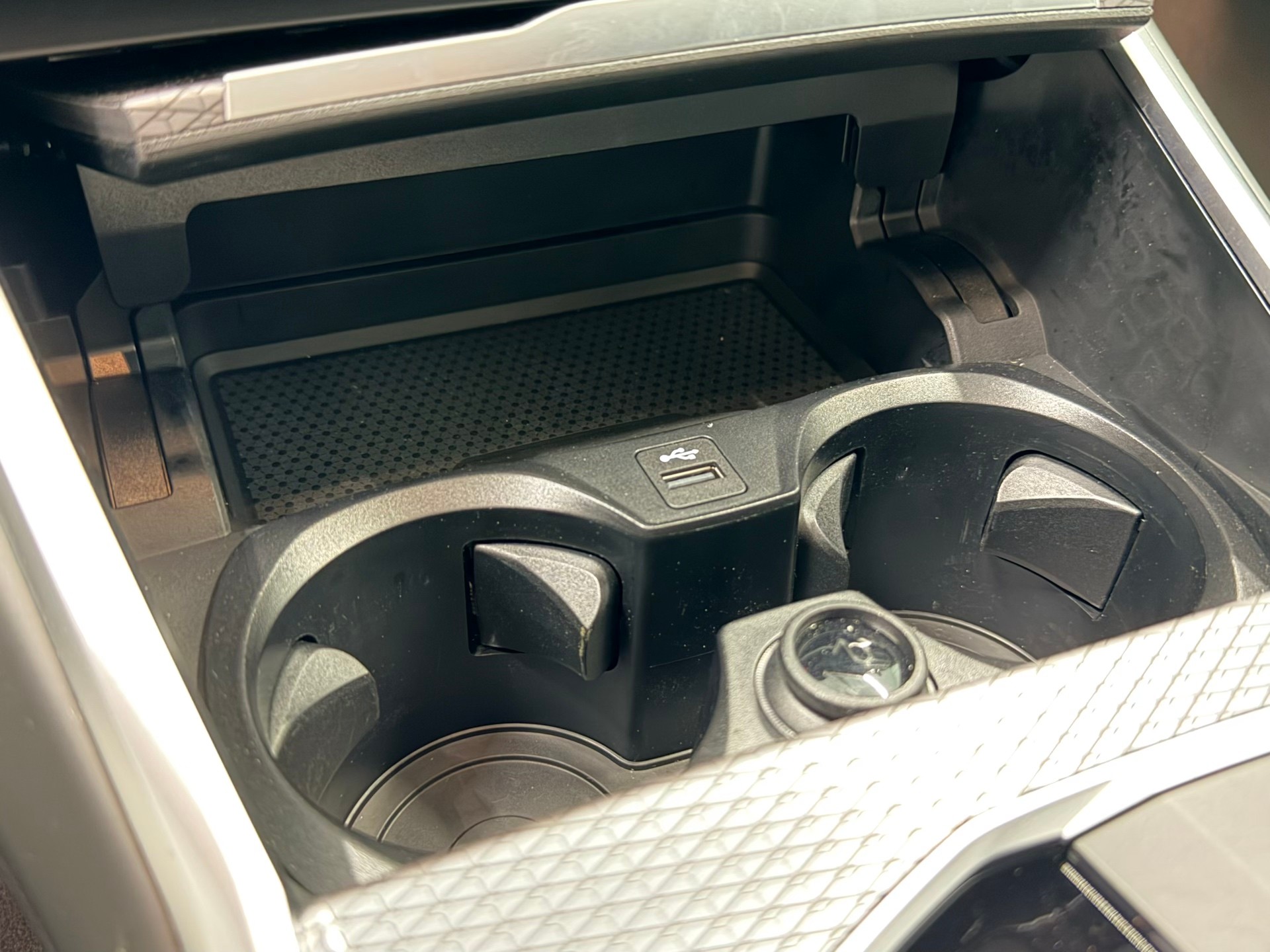 BMW 330i Touring xDrive Steptronic M Sport Pro-image-21