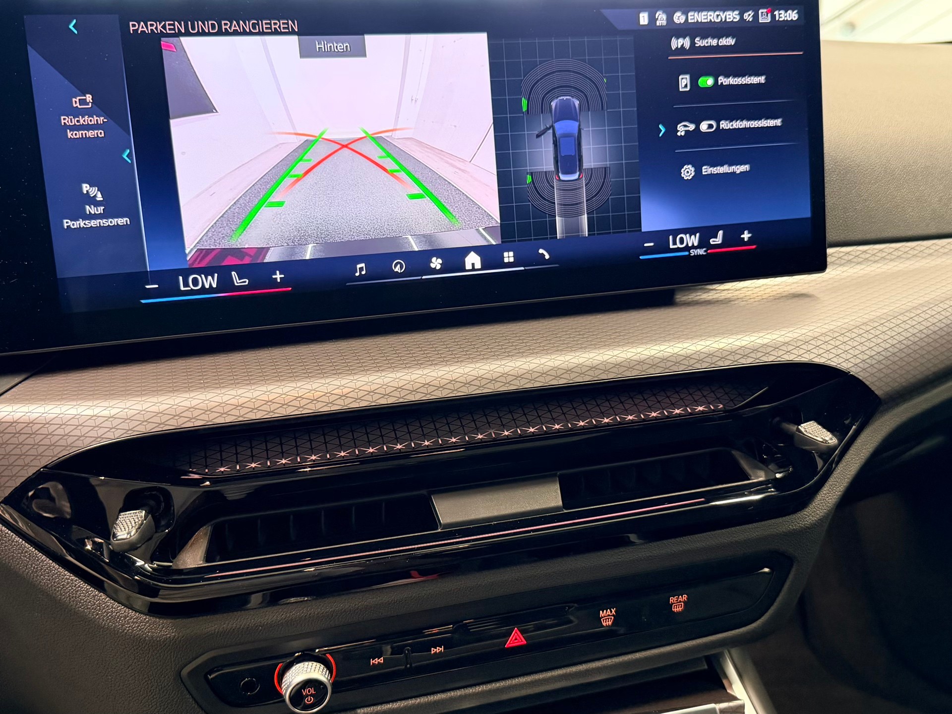 BMW 330i Touring xDrive Steptronic M Sport Pro-image-22