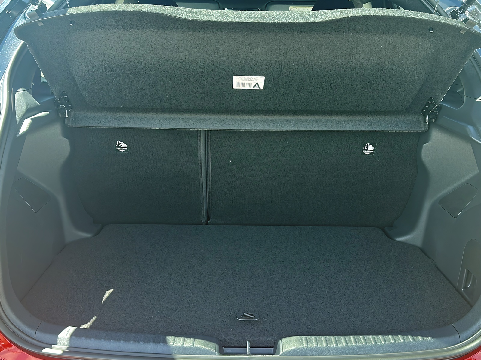 TOYOTA Yaris 1.5 GR Sport e-CVT-image-12