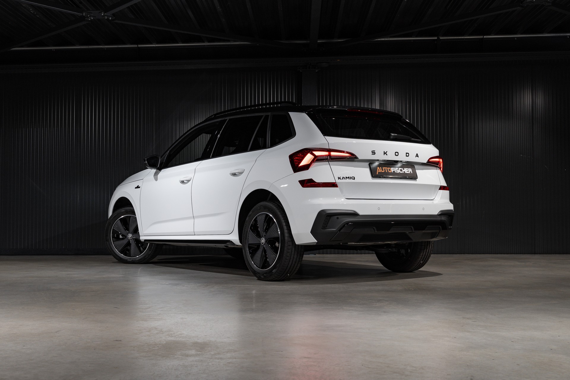 SKODA Kamiq 1.5 TSI Monte Carlo DSG-image-1