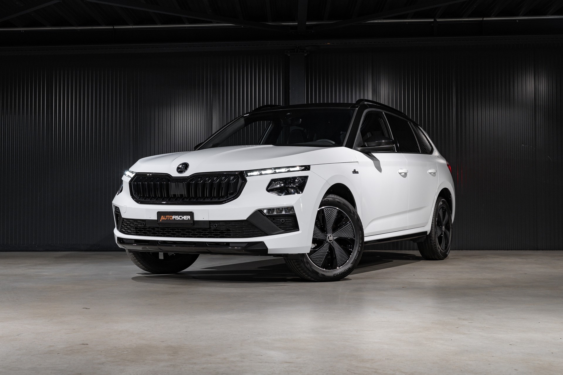 SKODA Kamiq 1.5 TSI Monte Carlo DSG-image-0