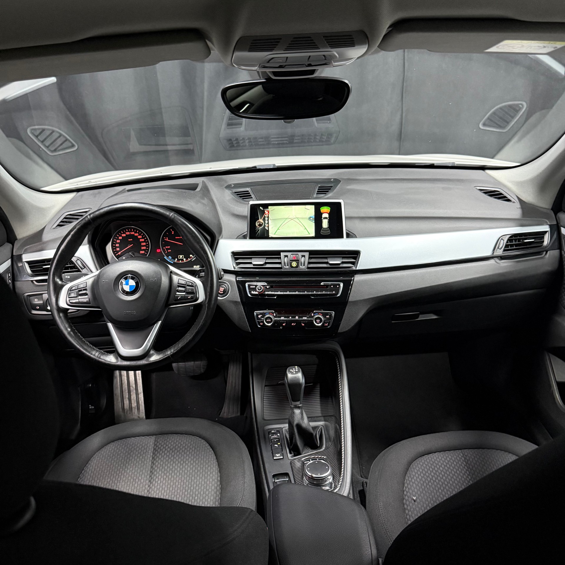 BMW X1 xDrive 20d Steptronic-image-9