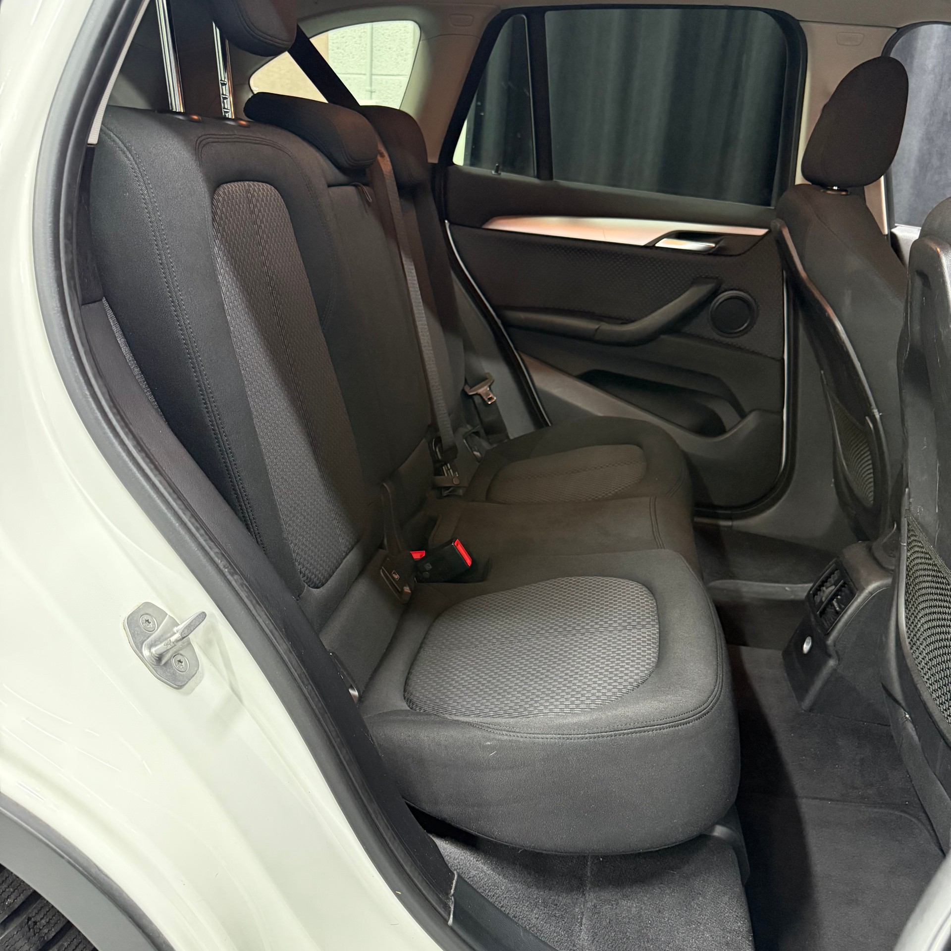 BMW X1 xDrive 20d Steptronic-image-12
