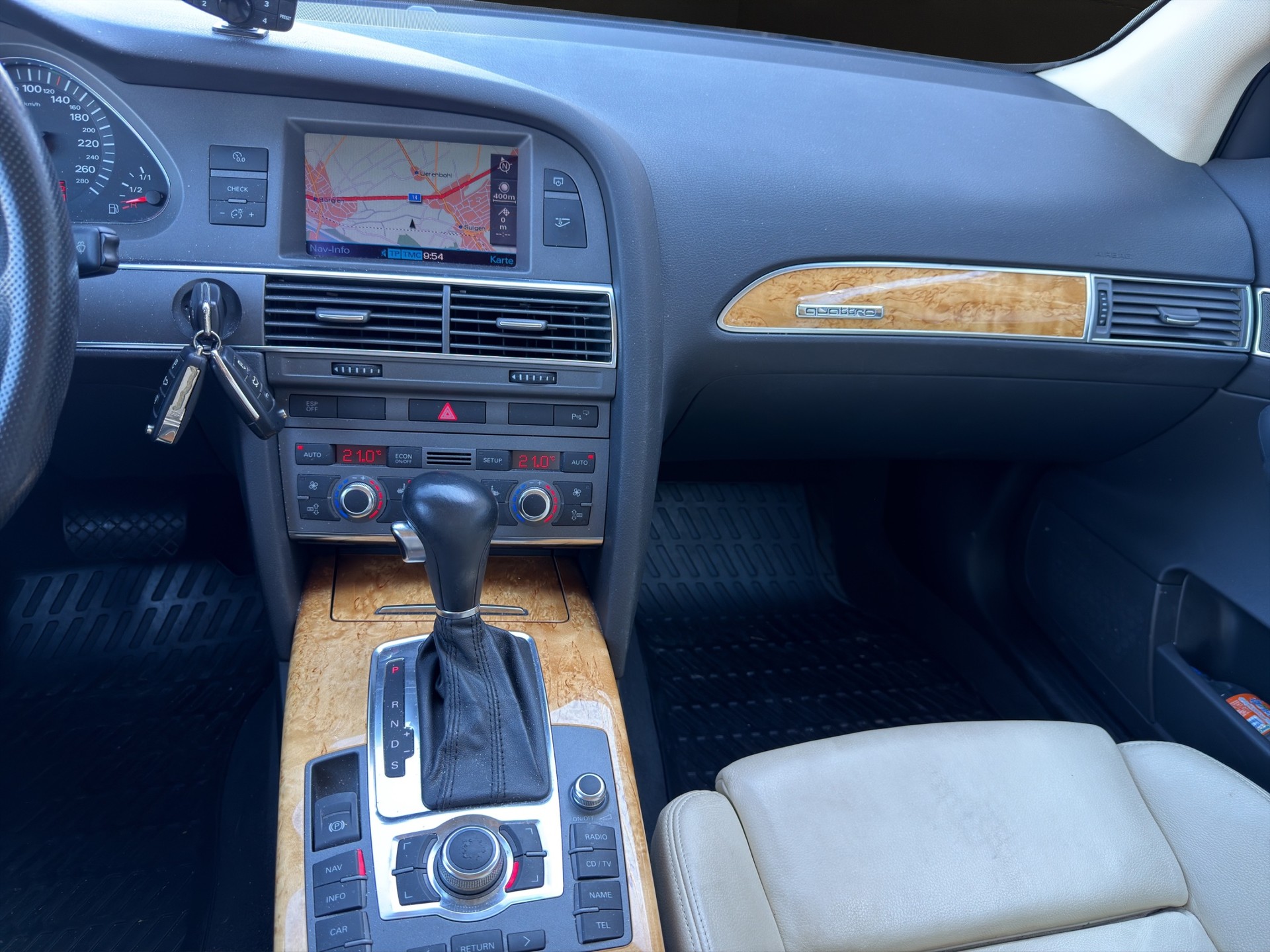 AUDI A6 Limousine 3.0 V6 TDI quattro-image-10