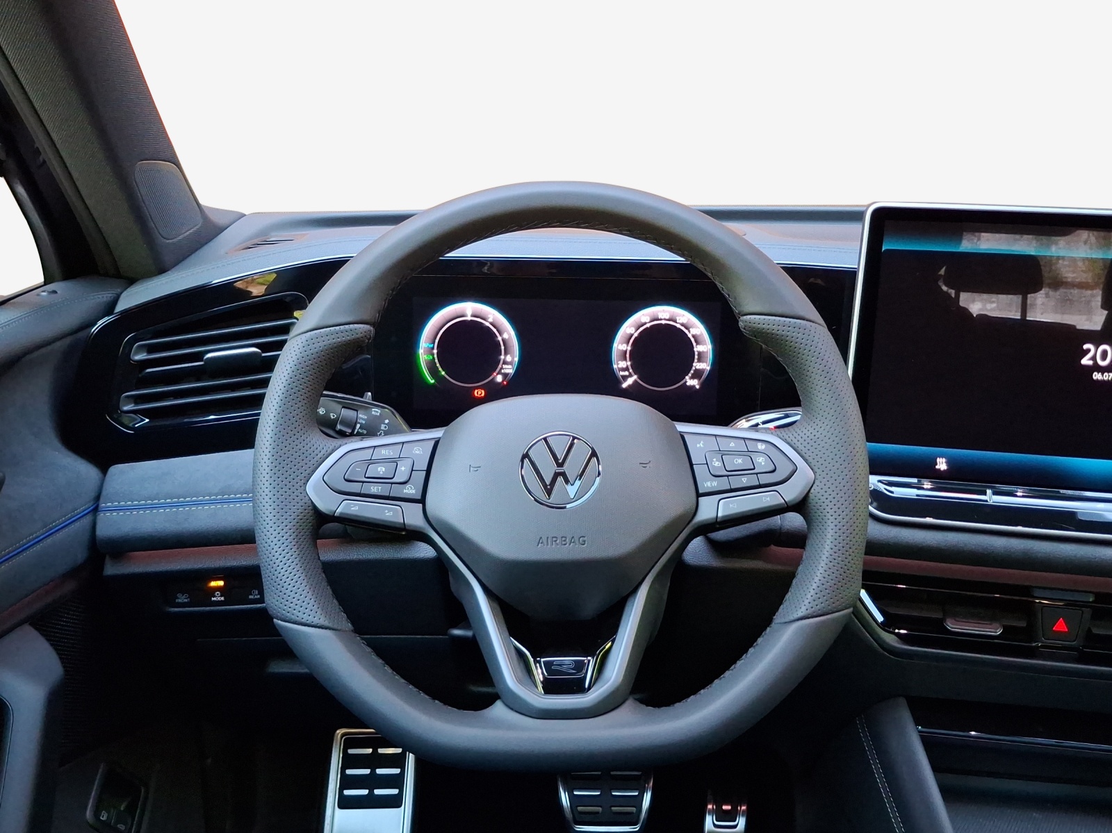 VW Tiguan 1.5 TSI evo2 eHybrid R-Line DSG-image-9