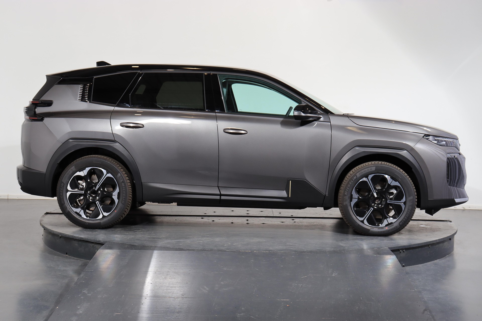 CITROEN e-C5 Aircross Max-image-1