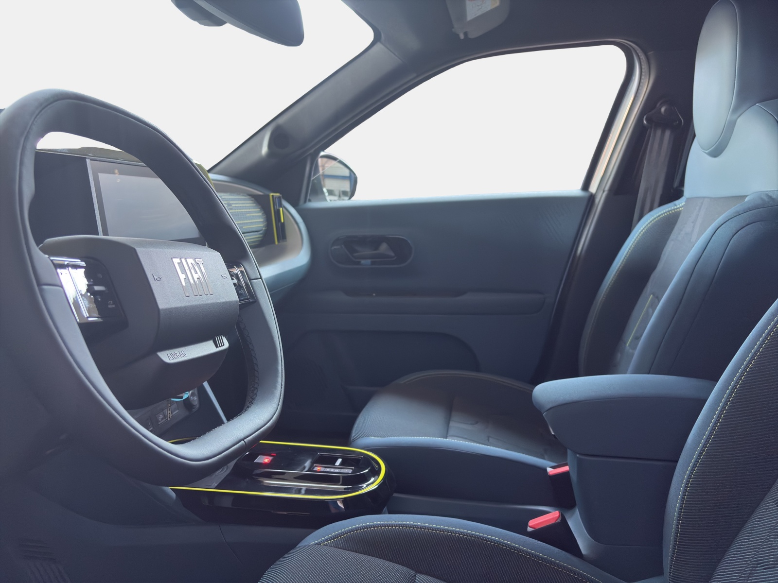 FIAT Grande Panda 1.2/100 Hybrid Icon-image-9
