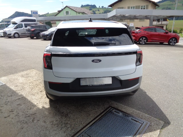 FORD Explorer Extended Range Premium-image-2