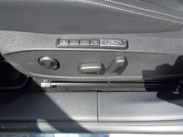 FORD Explorer Extended Range Premium-image-6