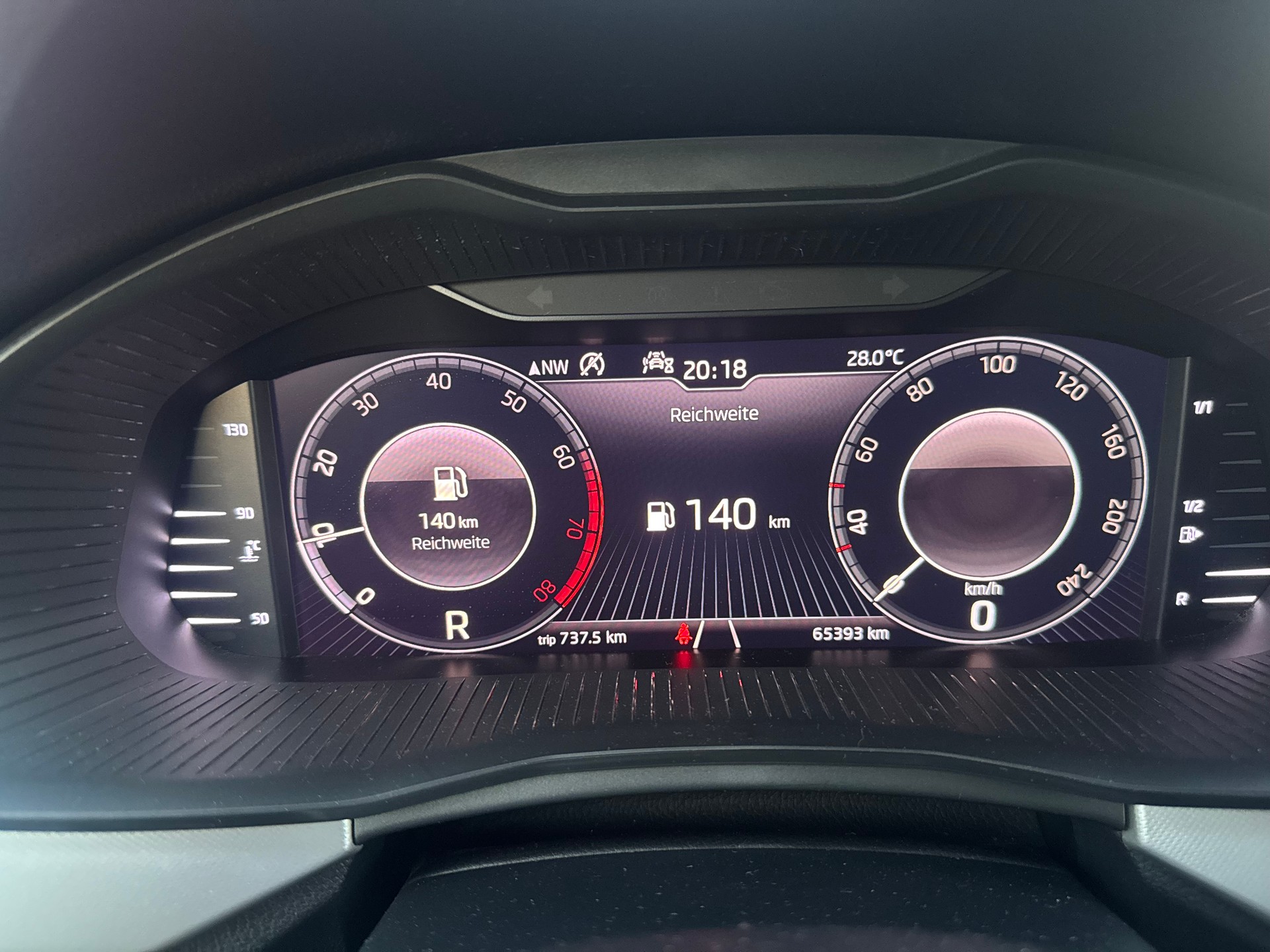 SKODA Scala 1.0 TSI Ambition-image-9