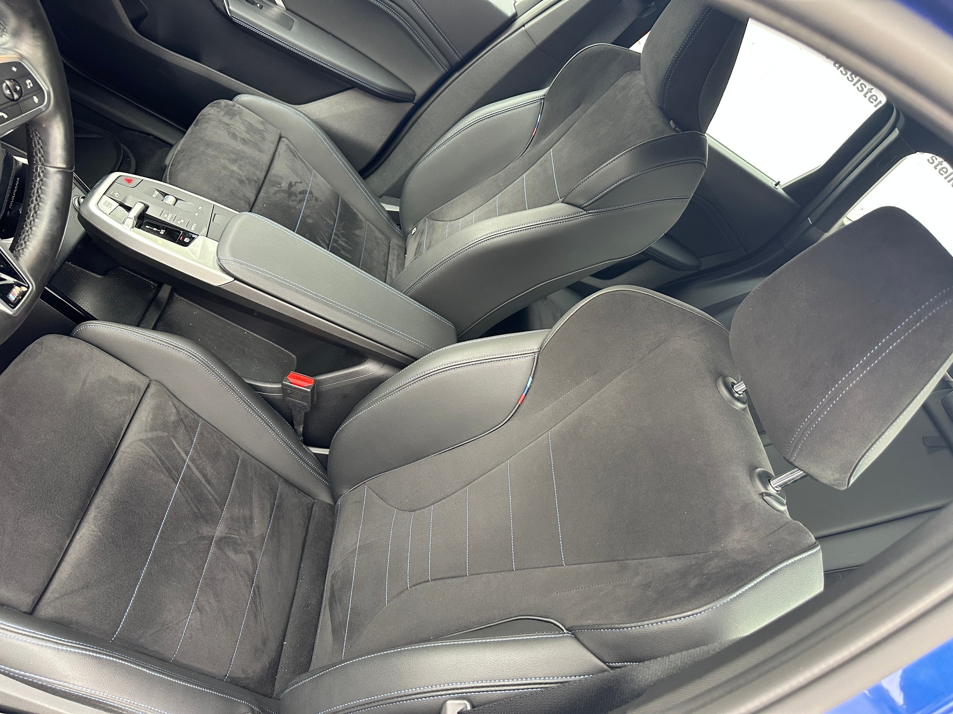 BMW X1 sDrive 18i M Sport-image-6